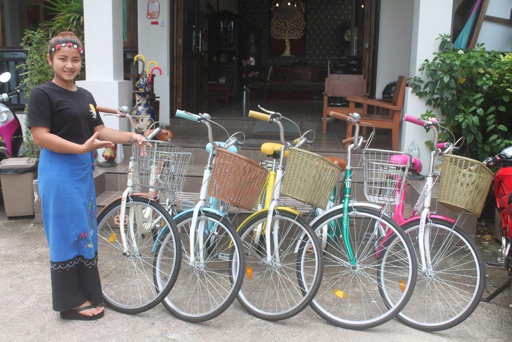 Huen Chan Thip Hostel Chiang Rai Exterior photo